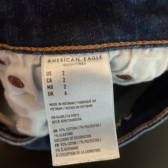 American Eagle dark distressed Jean shorts - Picture 3 of 4